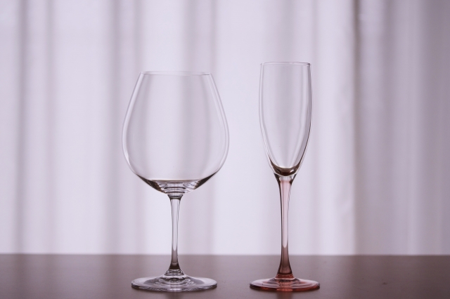 シャンパングラス